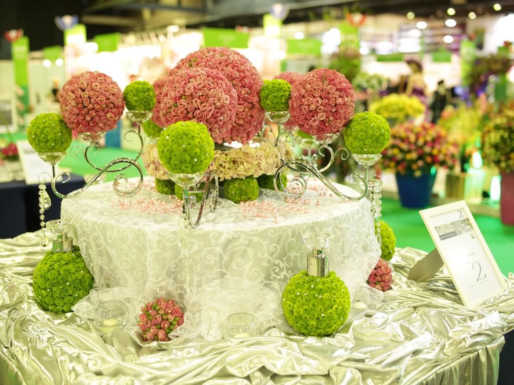 IPM DUBAI 2013 SHOW REVIEW IPM DUBAI 2013 was a tremendous success and proved to be the Middle East s only dedicated show specialized in flowers and plants.