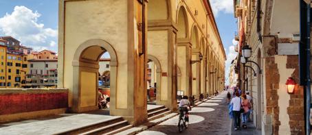 17C AM 17CB AM Florence Medici s Mile: walking along the path of the Medici Residences and of the Vasari Corridor NEW!