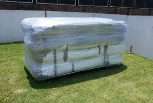 Such pallets avoid multiple manual handling of the bags and prevent the bags from being torn, and provides easy and fast on and off loading of containers, trucks, etc.