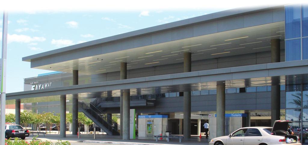 Van Nuys Location: The Van Nuys FlyAway Bus Terminal is located at 7610 Woodley Avenue in Van Nuys.