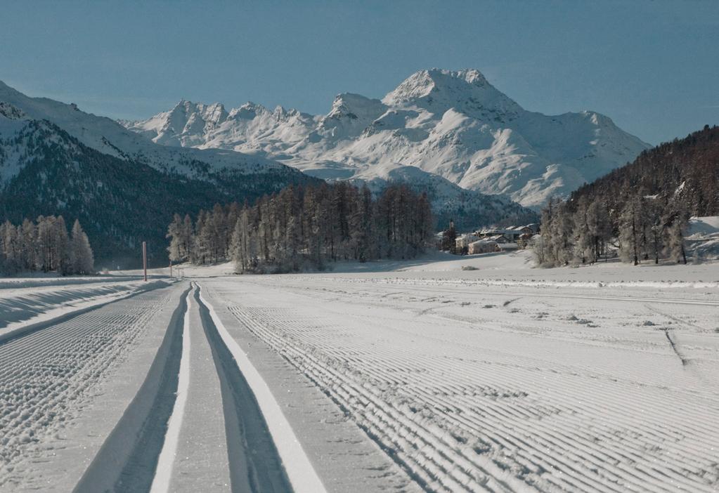THE ENGADINE: A CROSS-COUNTRY SKI PARADISE The network of cross-country ski trails in the Engadine extends over 220 kilometres.
