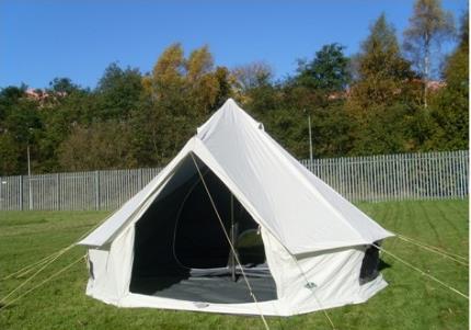 Ridge tents are the older more traditional style of tent. The tents can be made of canvas or lightweight nylon. The tents usual consist of an outer tent and an inner one, with a sewn-in groundsheet.