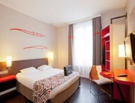 Burgundy, the hotel Ibis Styles Le Central offers the charm of a