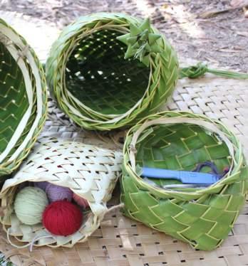 COCONUT LEAVES CRAFTING 1.