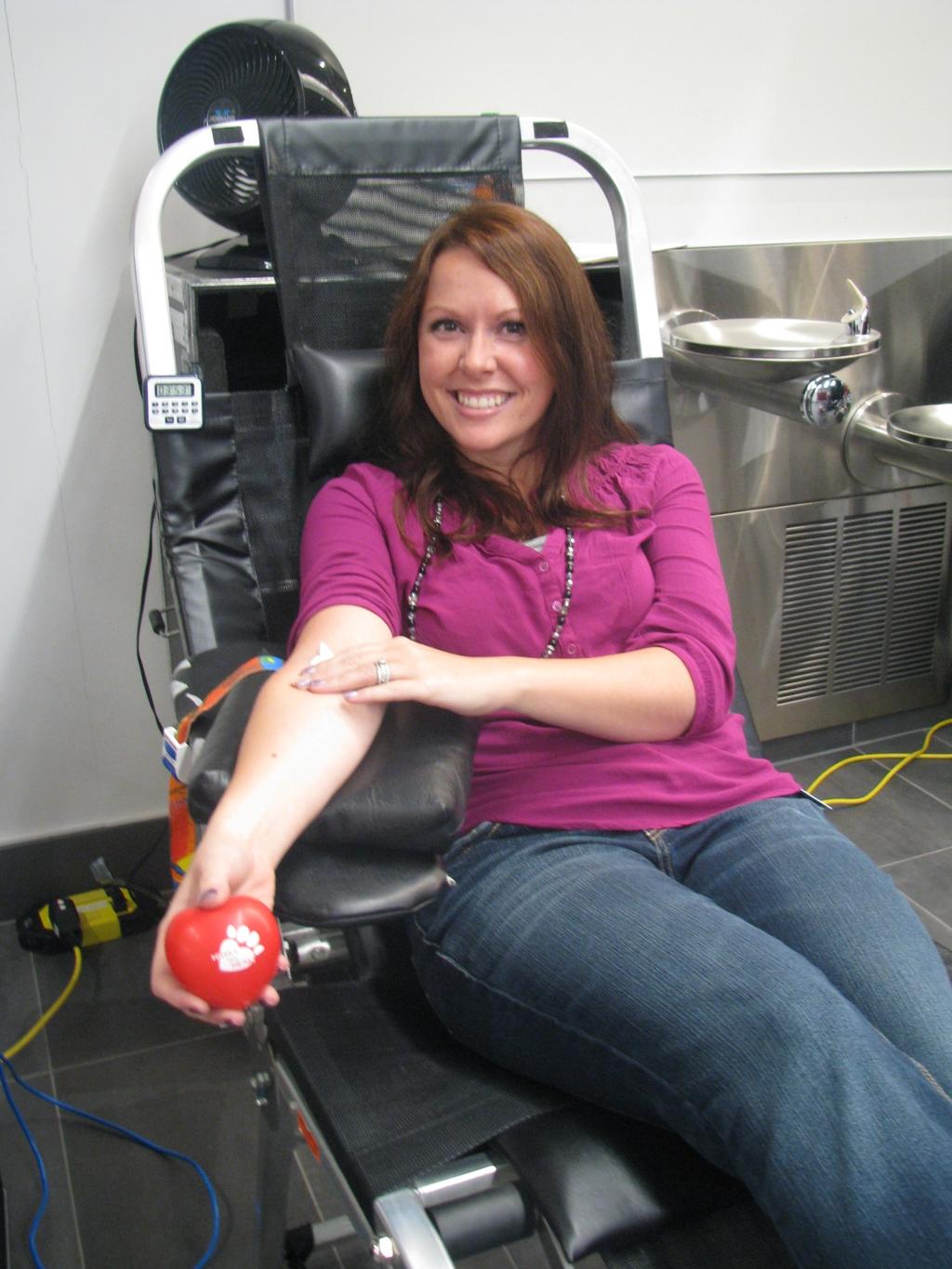 Husky Staff Support Blood Donor