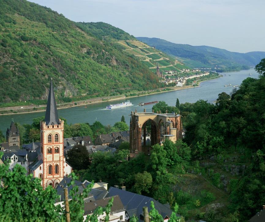 46 km) The ship sails upstream on the Rhine from Koblenz to Boppard in the UNESCO World Heritage Site of the Upper Middle Rhine Valley.