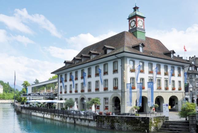 Where thoughts come alive... Welcome to the Freienhof in Thun! Right at the centre but still quiet, our historical but modern house is your best partner, both for business and for vacation.