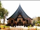 And also visit ancient Chiang Saen town for Wat Pasak, Wat Chedi Luang