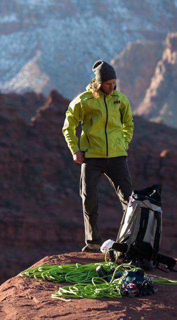 MOUNTAIN MOUNTAIN SERIES HELLY DURABILITY ON YOUR BACK Developed for our professional guide working in the mountains and
