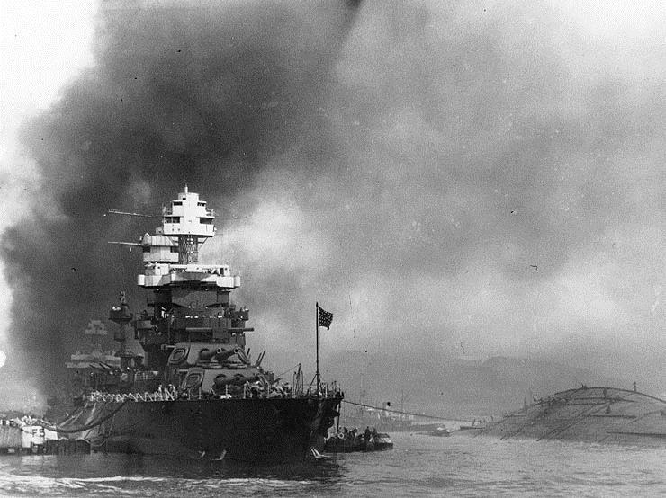 Overall Naval Losses in World War II Battleships Carriers Cruisers USA (Pearl Harbor) 2 0 0 USA (rest of war) 0 4 10 Britain 5 5 28 Japan 9 10 38