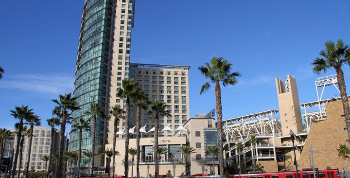 You ll love this superb location steps away from the San Diego Convention Center and near attractions like the Gaslamp District, Balboa Park and the San Diego Zoo.