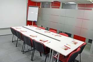 Prado Meeting Room Whiteboard, flipchart or projector on request. Wi-Fi included. Air Conditioning included.