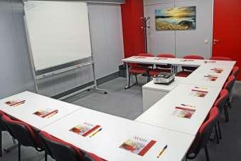 Delicias Meeting Room Whiteboard, flipchart or projector on request. Wi-Fi included. Air Conditioning included.