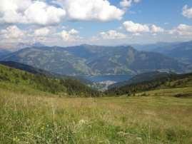 . Day 6: Mountain pastures loop tour 10 km + 500 m 500 m Enjoy a day off in the sport region, benefit from one of the services of your Joker-Card or take a comfortable walk to the Lindlingalm, where