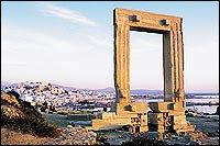 However for someone to really get to know Naxos, he must visit the inland areas, the mountain villages, to walk the paths which crisscross the island, to listen to the violin and the lute at one of