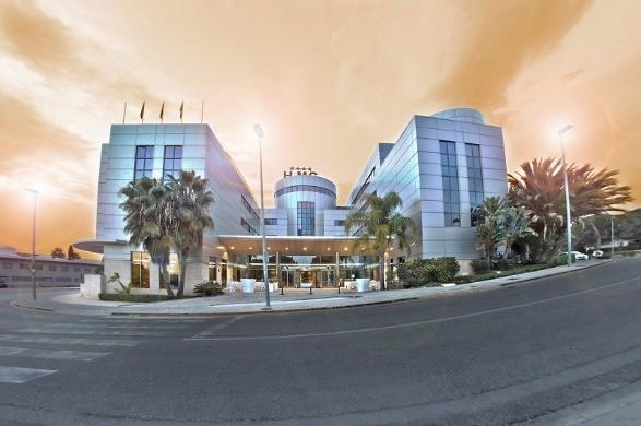 Hotel Mas Camarena Located in Valencia Technology Park, 12 minutes drive from the city centre 7 minutes drive from the airport The