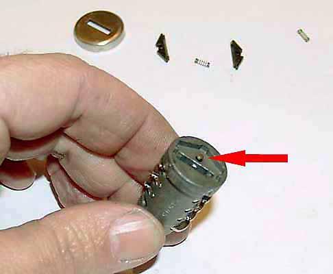 After changing the lock wafers to suit your key, as described in the section