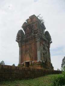 The tower is located on the place used to be the middle of the Do Ban Citadel (the last capital of the Champa Kingdom).
