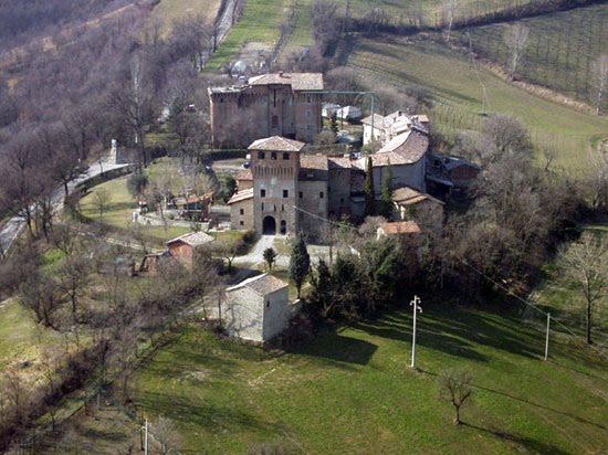 THE CASTLE OF CASALGRANDE ALTO The Castle of Casalgrande alto,