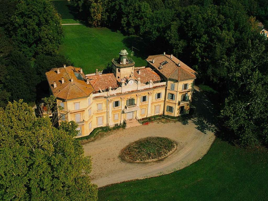 VILLA SPALLETTI Villa Spalletti, the so called Palace, is located in a flat area in S.