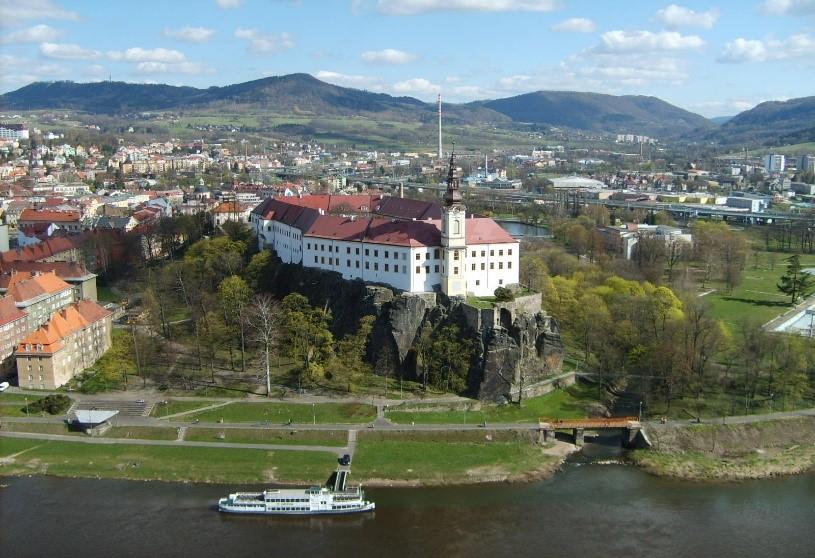 July 7 Ústí nad Labem - Děčín Děčín Castle is