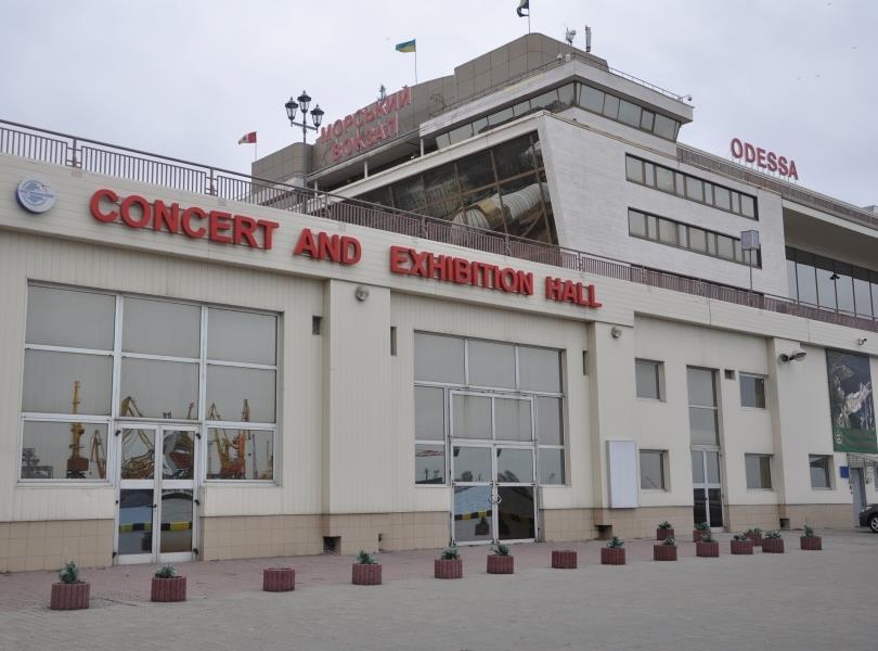 TERMINAL OBJECTS (COVERED AREA FOR EVENTS): CONCERT AND EXHIBITION HALL AND CENTRAL HALL CONCERT AND EXHIBITION HALL CONCERT