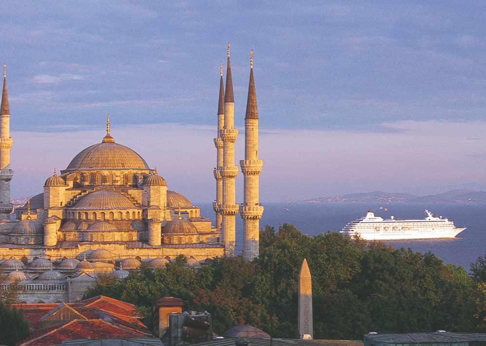 special customized tours to visit world famous sites of Istanbul and the ancient cities of Aegean like Ephesus and many