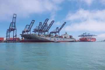 Volume transferred 2015 1,166,896 TEUs N of Docks 3 Dock Length 800 mts. 13,5 mts.