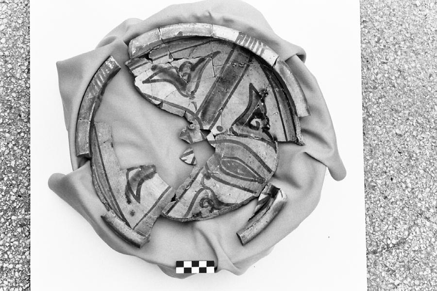 Fig. 6.8 Green-glazed bowl from building C2, dating c. AD 1100-1125.