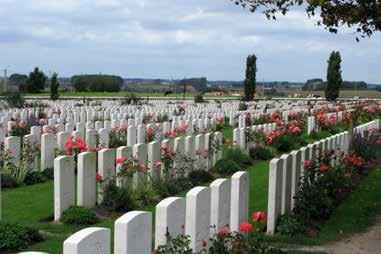 Battlefield Tours ANZAC Day on the Western Front (10 days) SOMME Amiens Villers-Bretonneux Ypres Hill 60 Fromelles Bruges Tyne cot BELGIUM Vimy Bullecourt Thiepval Pozieres Le Hamel Mont St Quentin