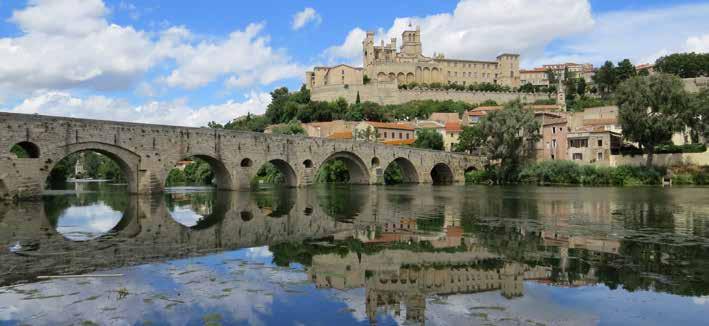 Cruising Self-Drive Canal Boats INDEPENDENT SELF-DRIVE Cruising Self-drive canal boating is the ideal way to discover the charm and mystery of hidden France.