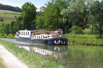 From April-October Capacity: 8 passengers - 4 cabins Transfer: Between Paris and Renaissance Region: Canal du Midi Duration: 7-day 6-night.