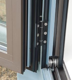 fold Visofold s Slide folding doors aluminium sections utilise the latest polyamide thermal barrier technology.