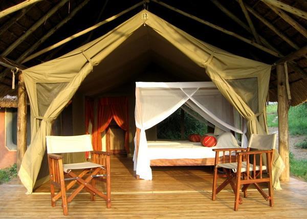 Mantana Tented Camp Mantana Tented Camp is a classic camp in typical African safari style. It is set in a commanding hill-top position overlooking Lake Mburo and its surrounds.