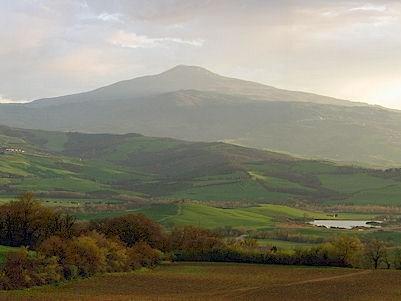 surrounding plateau to reach a total height of 1732 m, making it the second highest volcano in Italy. Mt Etna, the highest, rises to 3315 m.
