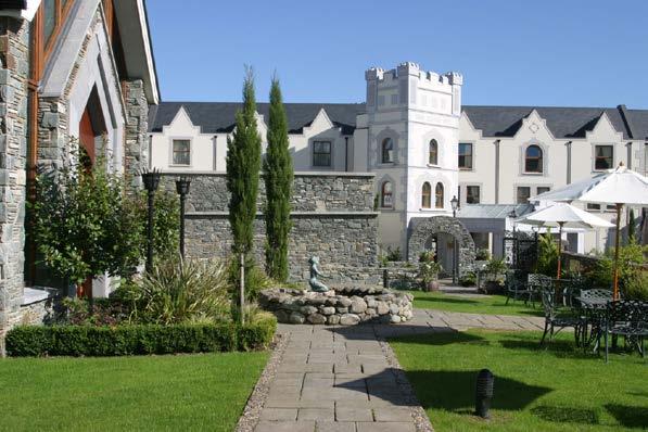 Muckross Park Hotel & Spa Muckross Park Hotel & Spa is only 5 minutes drive from Killarney town centre.