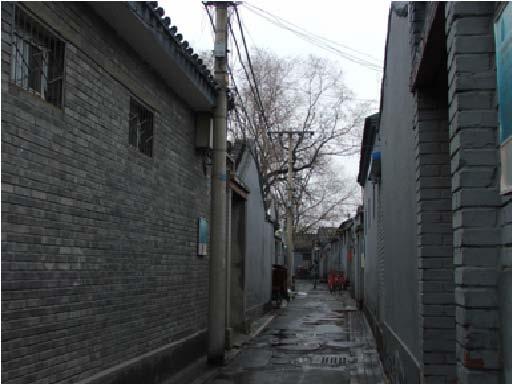 Hutong Tour Hutong is an ancient city alley or lane typical in Beijing.