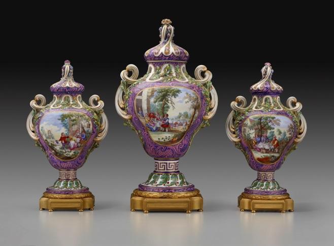 FRICK TO PRESENT FIRST EXHIBITION IN THIRTY-FIVE YEARS DEVOTED TO HIGHLIGHTS OF ITS SÈVRES PORCELAIN HOLDINGS FROM SÈVRES TO FIFTH AVENUE: FRENCH PORCELAIN AT THE FRICK COLLECTION April 28, 2015,