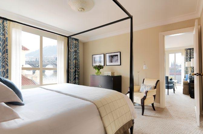 Enjoy panoramic views in two directions from our Premier Suites and River Suites.