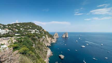 DAY 7 Transfer to Monterosso with Visit to Pisa and Lucca DAY 9 Boat Tour to Porto Venere Your private driver will pick you up at your hotel in Florence, destination Monterosso al Mare of the Cinque