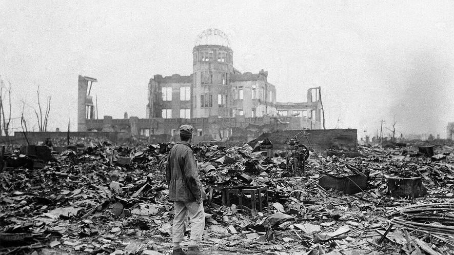 The Hiroshima bombing: What you need to know about the nuclear attack By Los Angeles Times, adapted by Newsela staff on 06.02.16 Word Count 845 In this Sept.