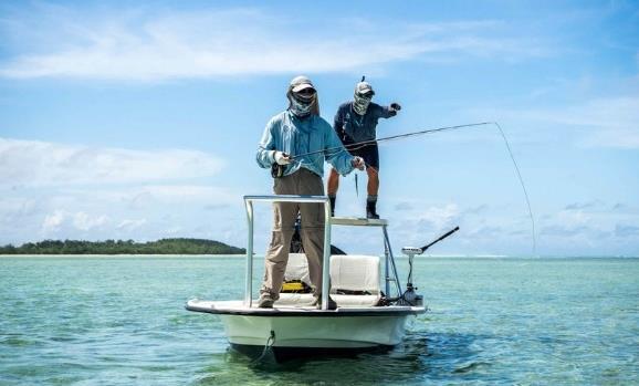 Introduction Fly fishing at Alphonse Island, Seychelles and along Zambia s Lower Zambezi River in Africa Your journey starts with the tropical paradise of Alphonse Island, situated in the warm waters