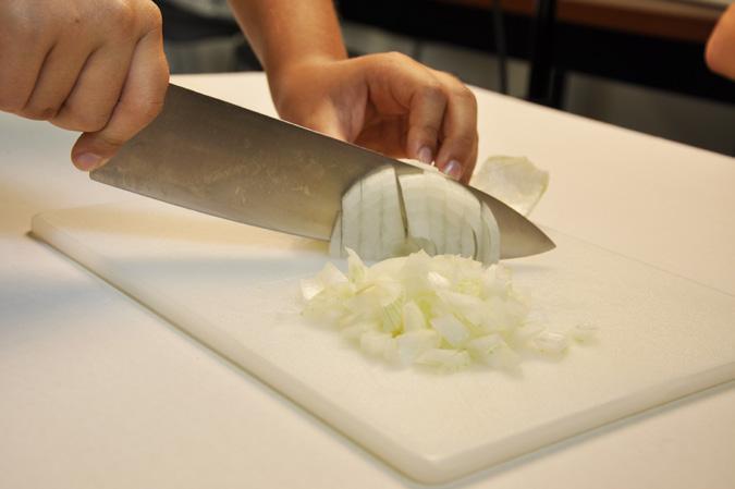 REFERENCES: A great video on basic knife skills is available at: http://allrecipes.
