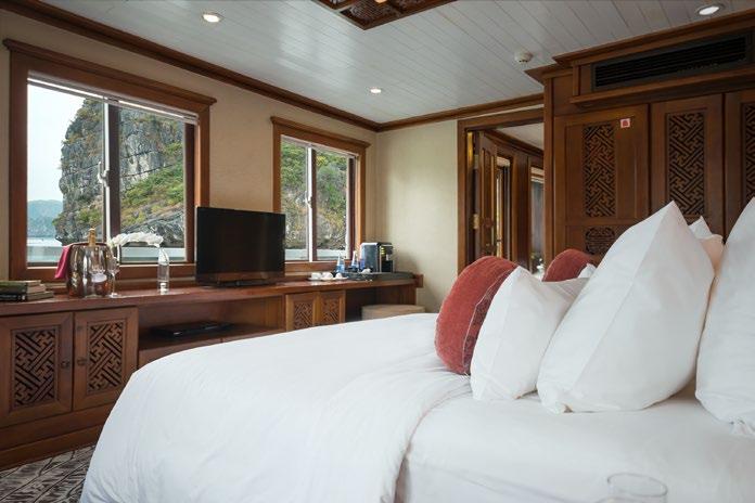 ACCOMMODATION JUNIOR SUITES CABINS Number of cabins: 0 Cabin Location: 1st deck (Main deck) Average room size: 38 m² Bed type: