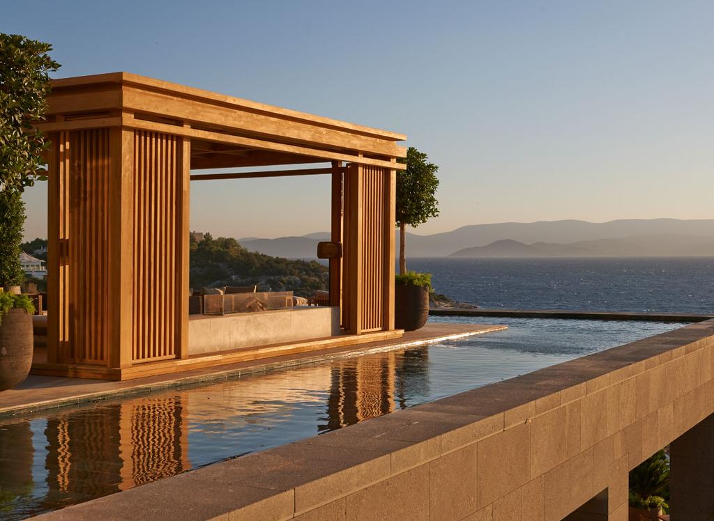 WATCH THE SUN SET OVER THE AEGEAN SEA Relax at The Welcome Terrace with a