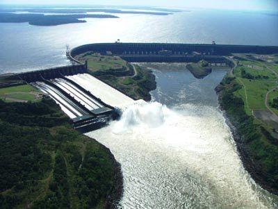 The Itaipú Hidroelectric Dam 1 /