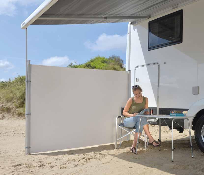 NEW! windblocker Guarantees optimum privacy The new Prostor Windblocker is the ideal solution for a windy