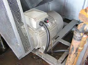 Porast vibracija uočio se na prednjoj strani elektromotora (os X vodoravno) na koji je direktno postavljen ventilator (aksijalni ventilator) koji služi za tlačenje zraka.