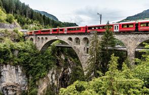 The Solis Viaduct, built in 1902, rises to 89 metres and spans 42 metres making it not only the highest bridge of the Rhaetian Railway but also the widest span of any along the Albula line.