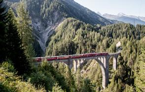 Moritz and the most photographed feature of the entire Rhaetian Railway.